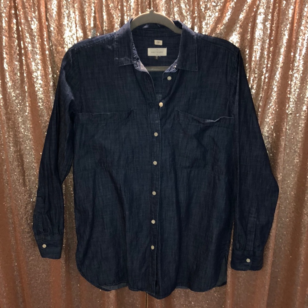 ⭐️3/$15 LOFT Denim top
